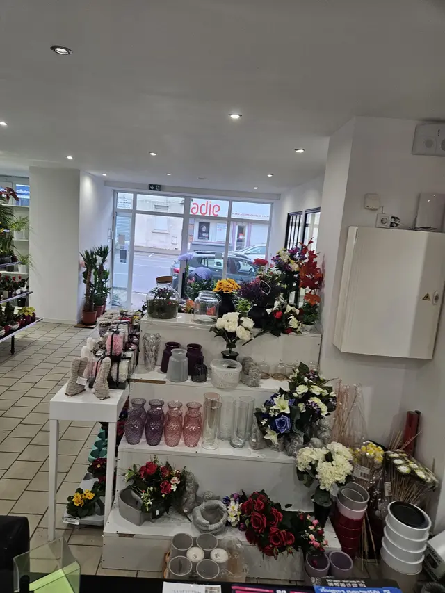 Espace des créations et du comptoir de la boutique